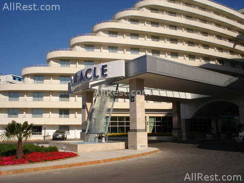 Miracle De Luxe Resort 2